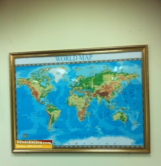 In bản đồ thế giới tại TPHCM
